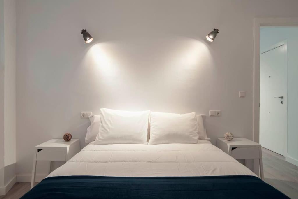 Moderno Apartamento En Plaza Merced Малага Екстериор снимка